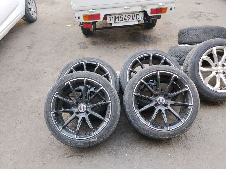 Ласеттига  17 диска балон  яхши холатда