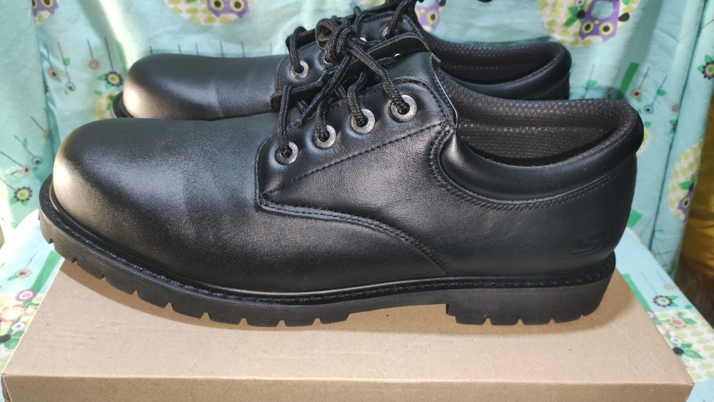 Здрави и удобни мъжки половинки от естествена кожа Skechers №46