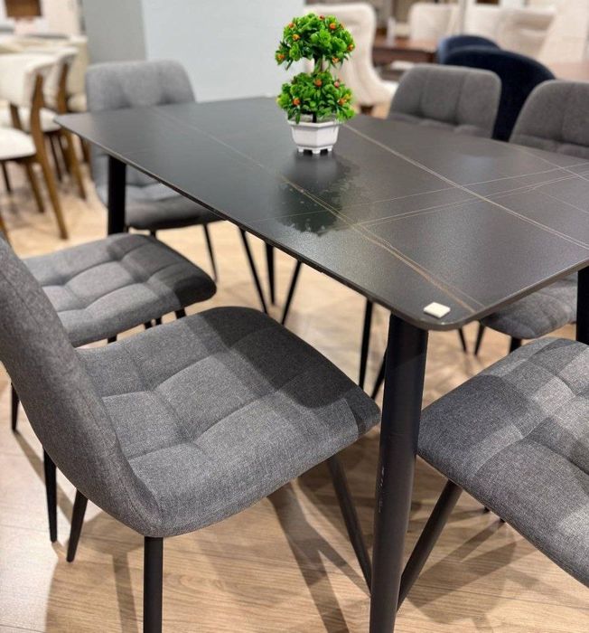 Обеденный стол и стулья по акции