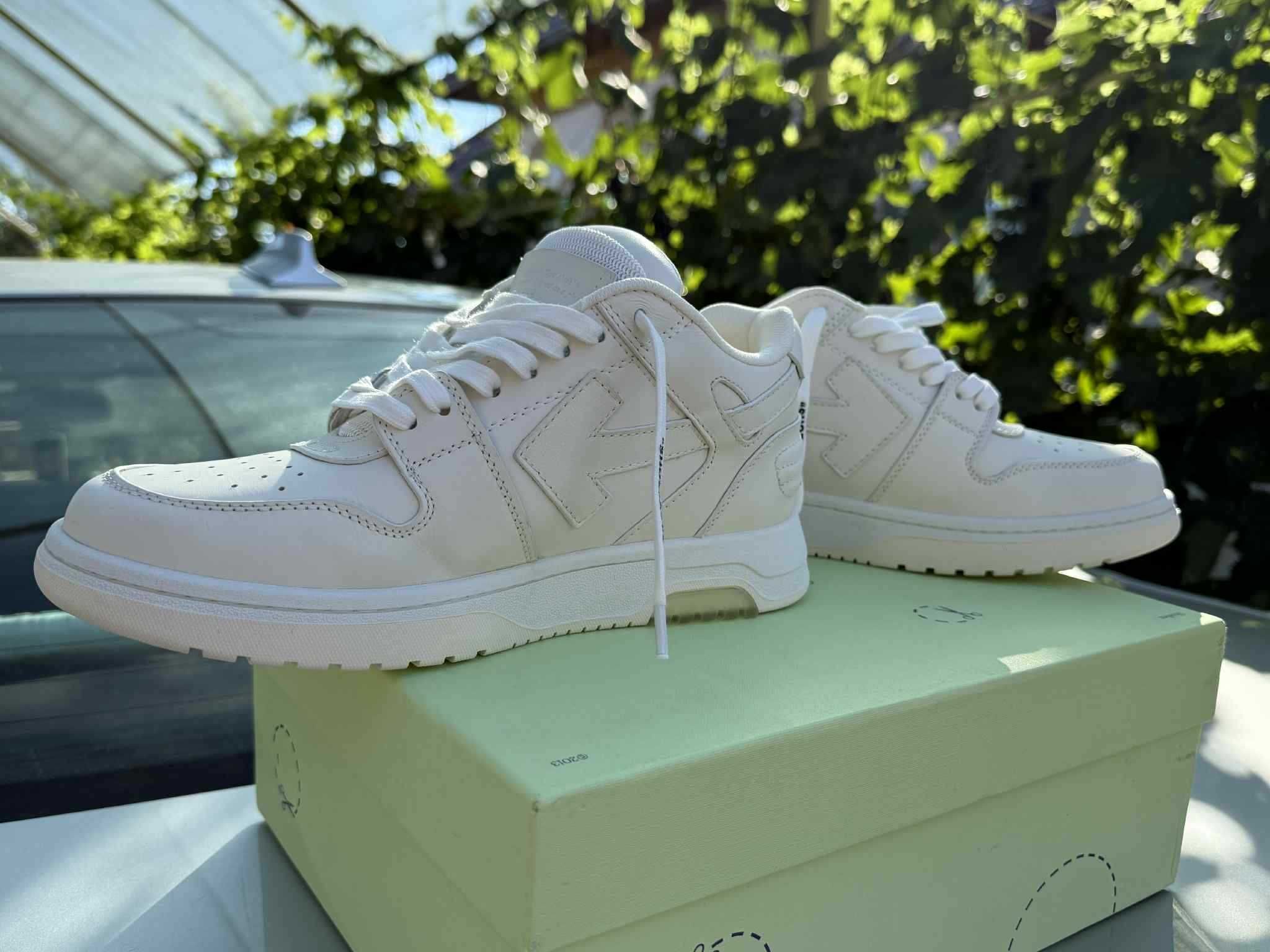 OFF WHITE - Out of Office White (alb)