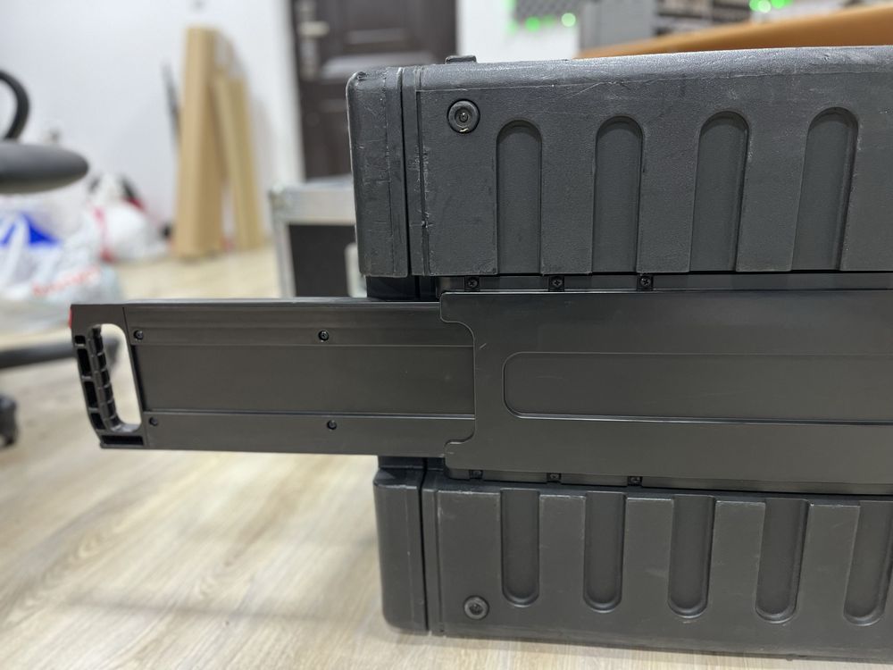 Behringer X32 Splitter SKB Case (Ръчна изработка)