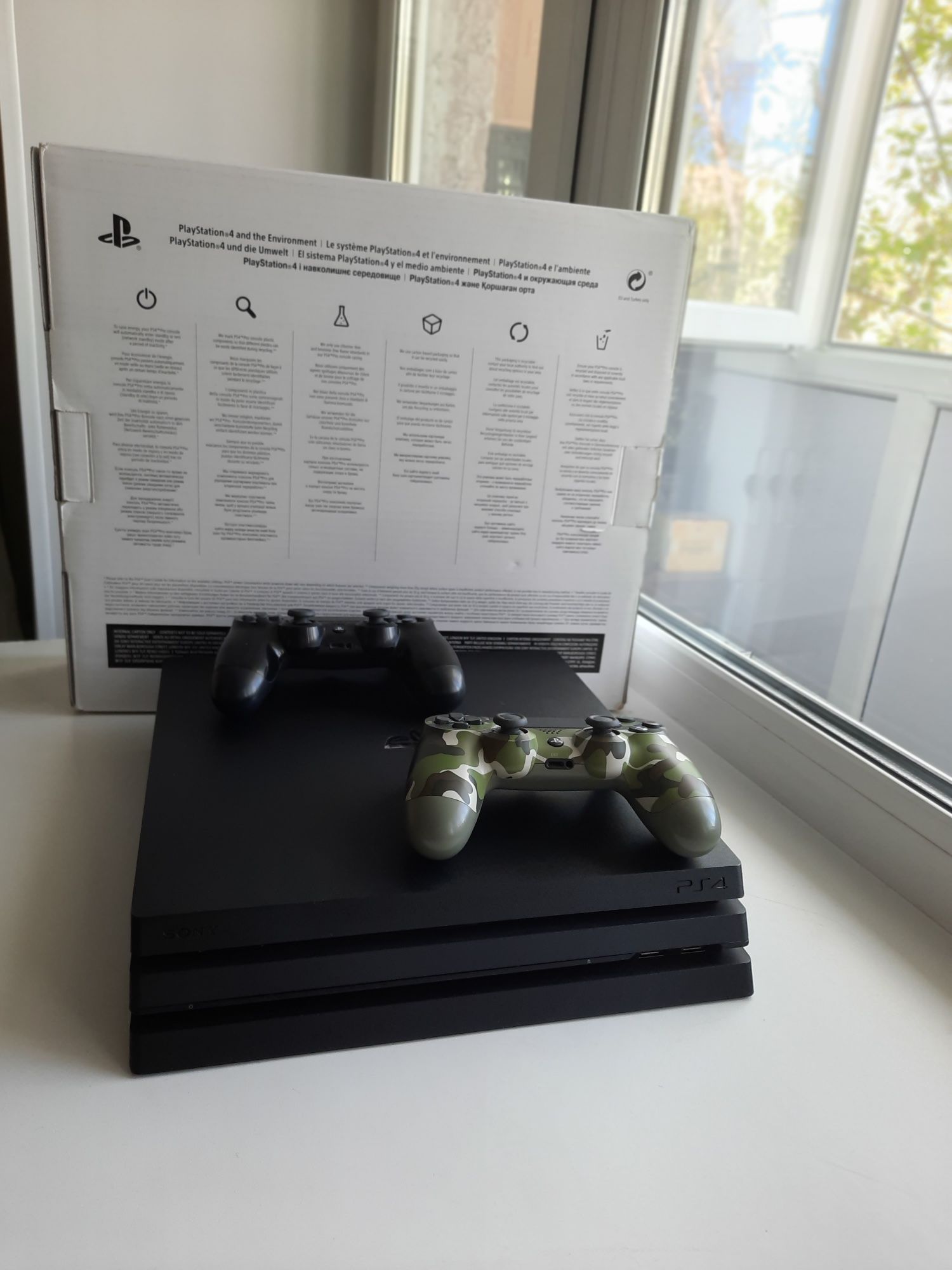 PS4 PRO 1 tb+UFC IV продажа/обмен