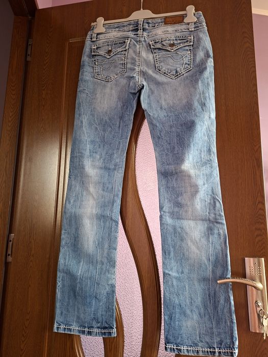 Vând Blugi Damă Denim Mărimea 30/32