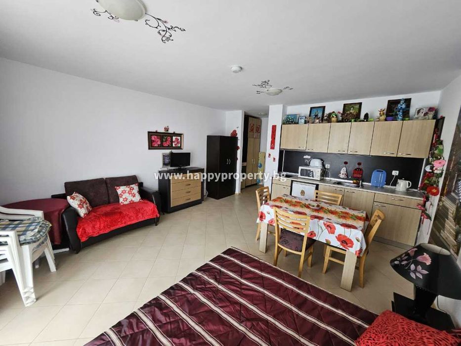 Продава се Едностаен апартамент в к.к. Слънчев бряг - 56 кв.м за 929 €/кв.м - Снимка #3