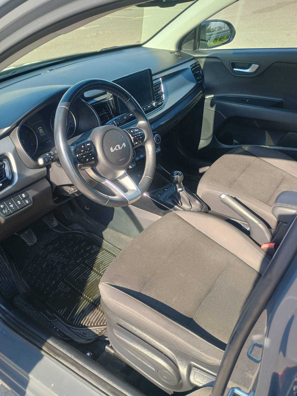 KIA RIO 1,2i 5MT "LX"