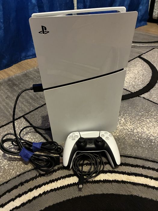 PlayStation 5 Digital Edition 1T +un joc FC26