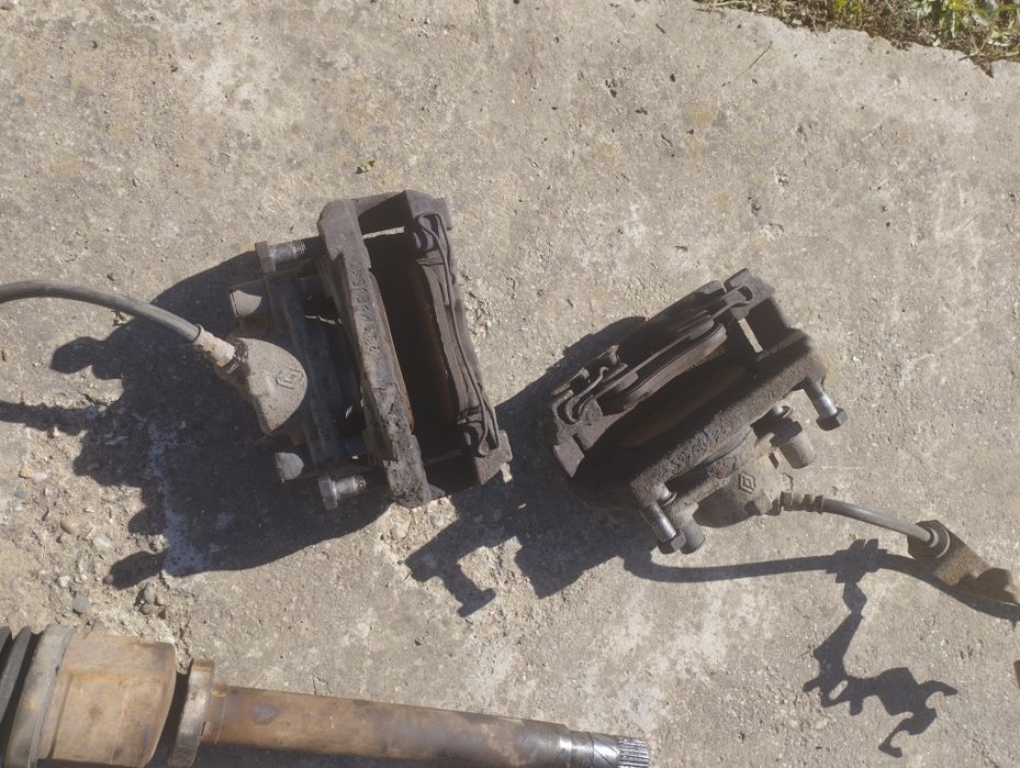 Vînd planetare plus etrieri față.