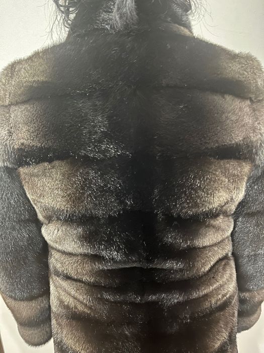 Продается норковая шуба