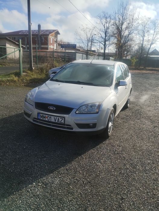 Ford focus 2 1.6 benzina și gpl