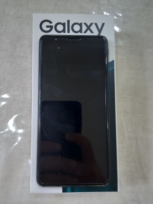 Продам телефон Samsung