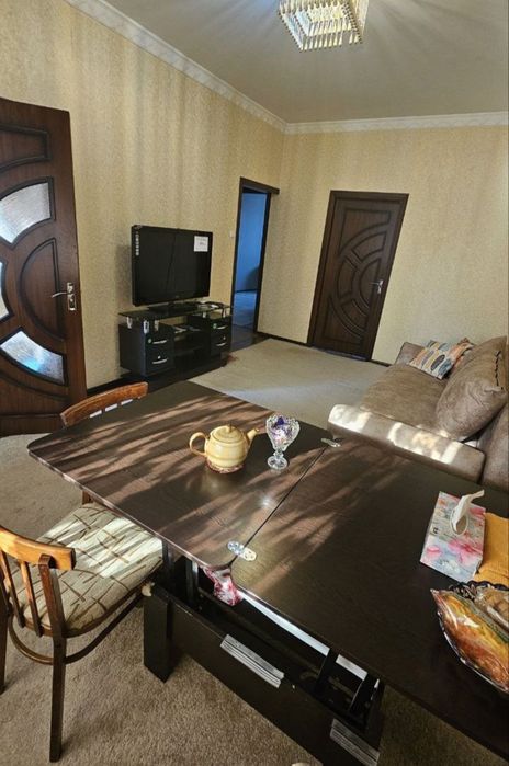 Квартира продаётся Чиланзар 11 квартал 3/2/4 меб тех шох мед центр