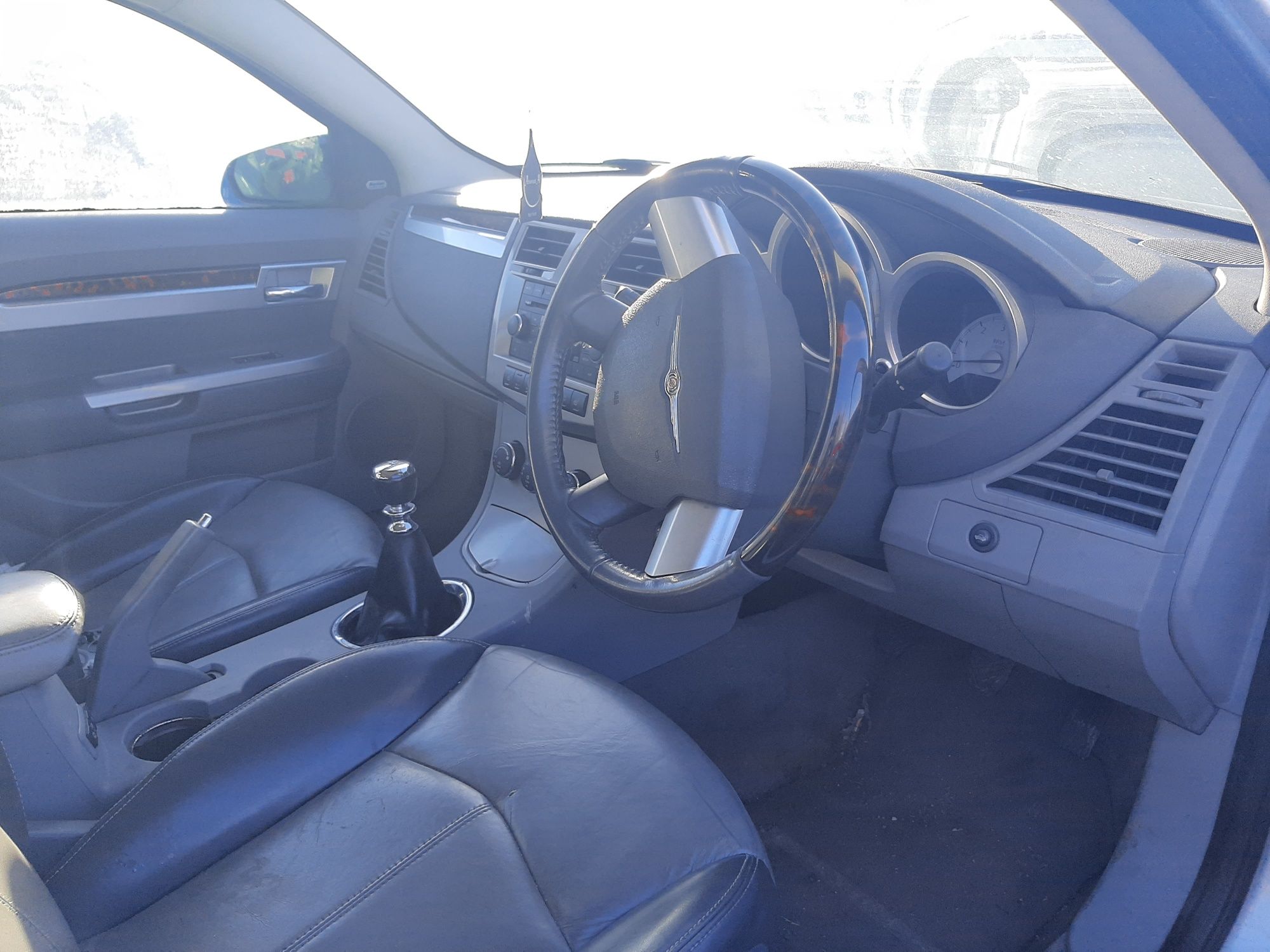 За части Chrysler sebring 2000 кубика дизел 2007 година ръчни скорости