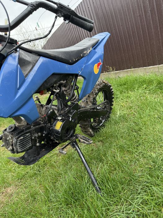 Vând/schimb cu diverse motocross 110 cc 4 trepte în stare perfectă