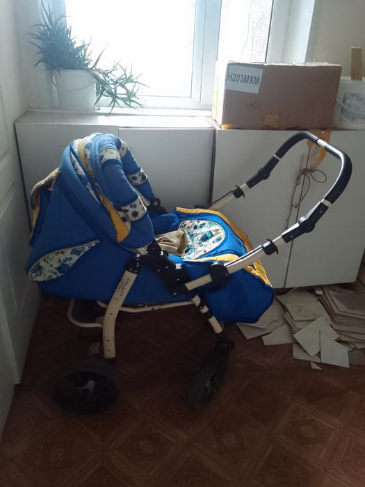 Продам коляску зимнию