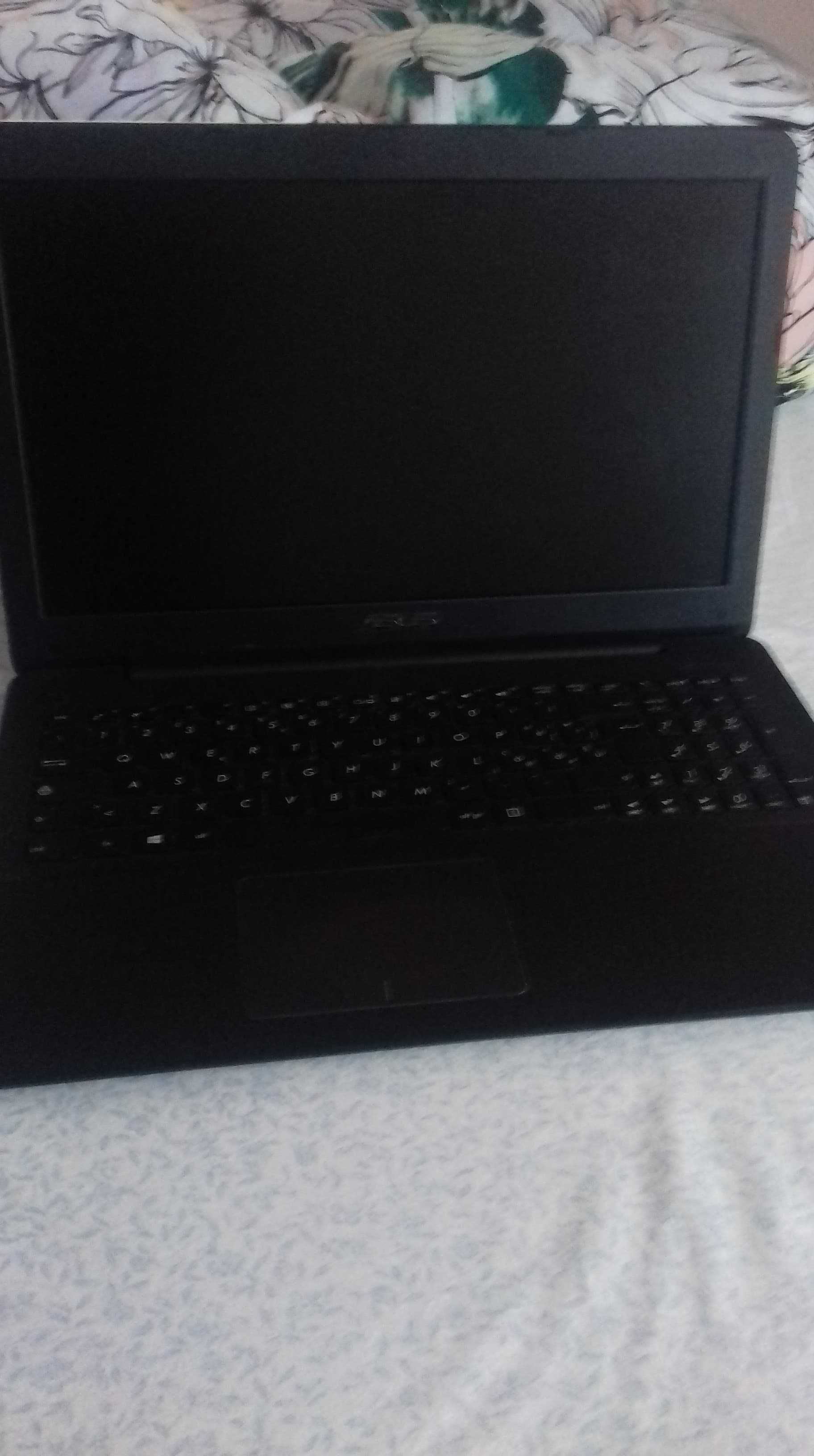 laptop asus i 3. 15.6inch Led HD Display