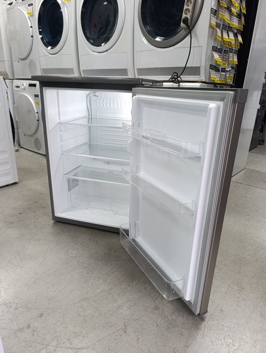 Нов Хладилник INVENTUM