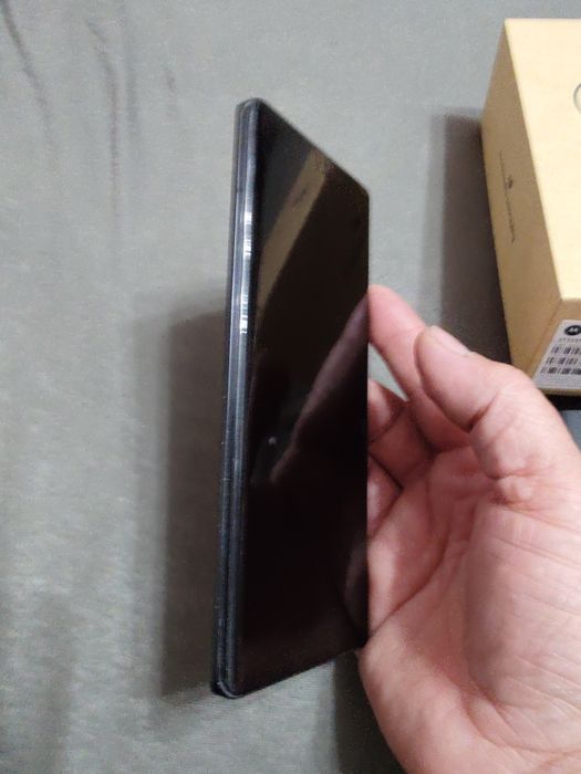 Motorola edge 30 ultra impecabil