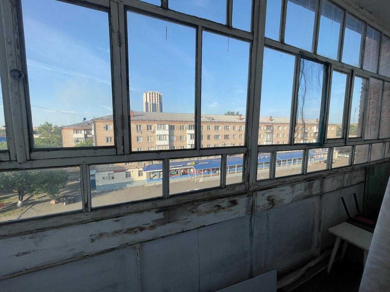 Продам 2-комн в центре города
