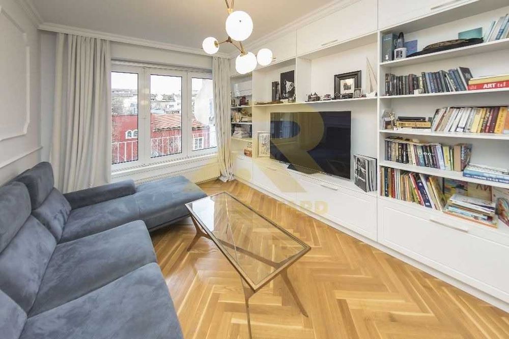 Продава се Мезонет в София, Център - 106 кв.м за 4104 €/кв.м - Снимка #1