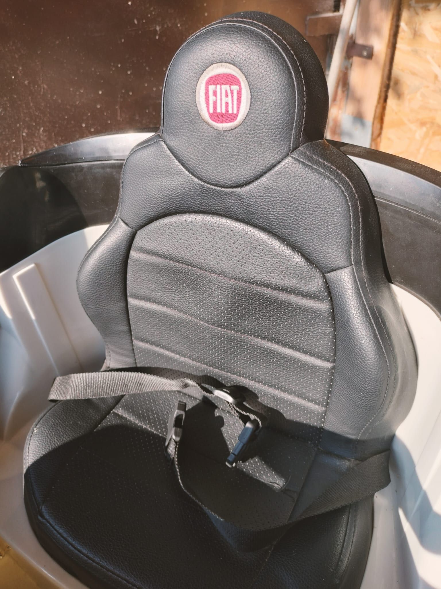 Детска кола FIAT 500X