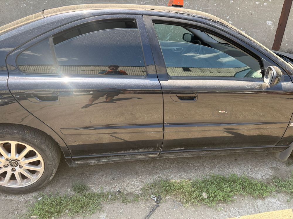 Volvo s60 d5,capota,faruri,portiere,bara fata/spate,tragher,portbaj,