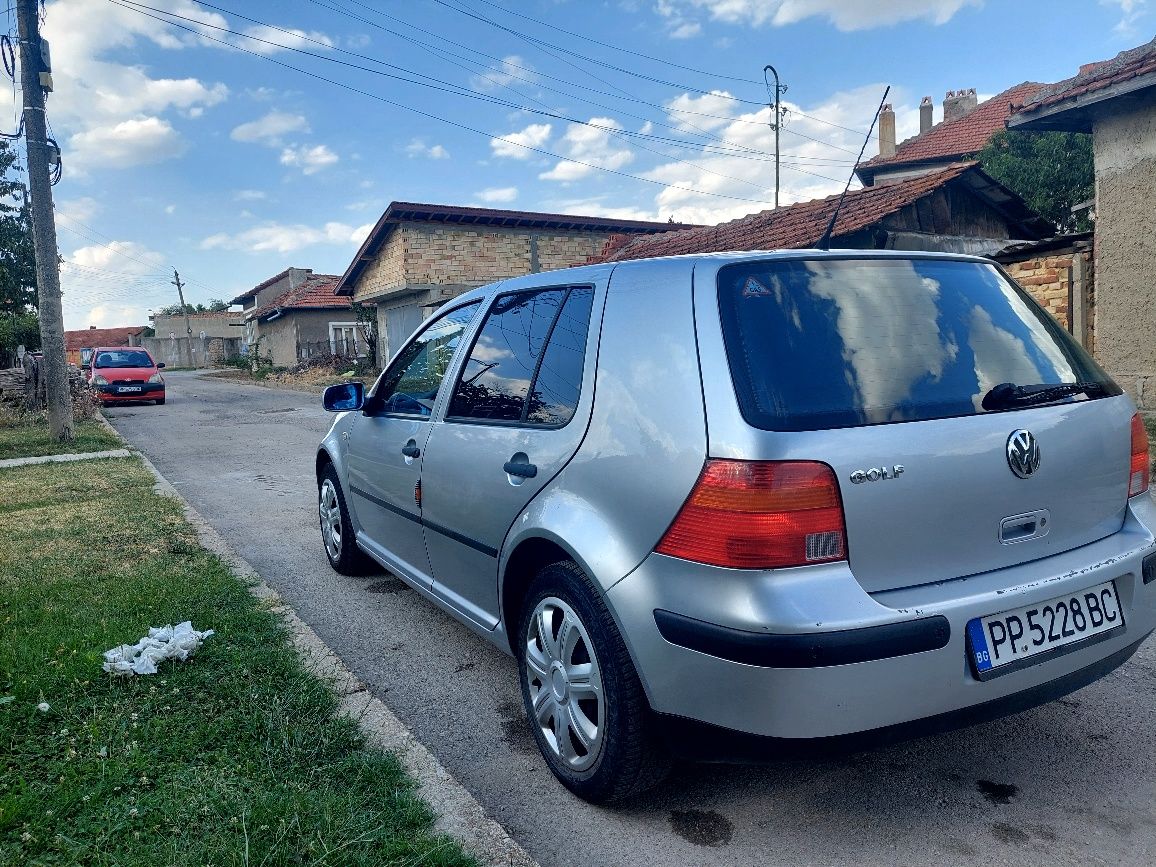 VW Golf 1.4 Газ/Бензин