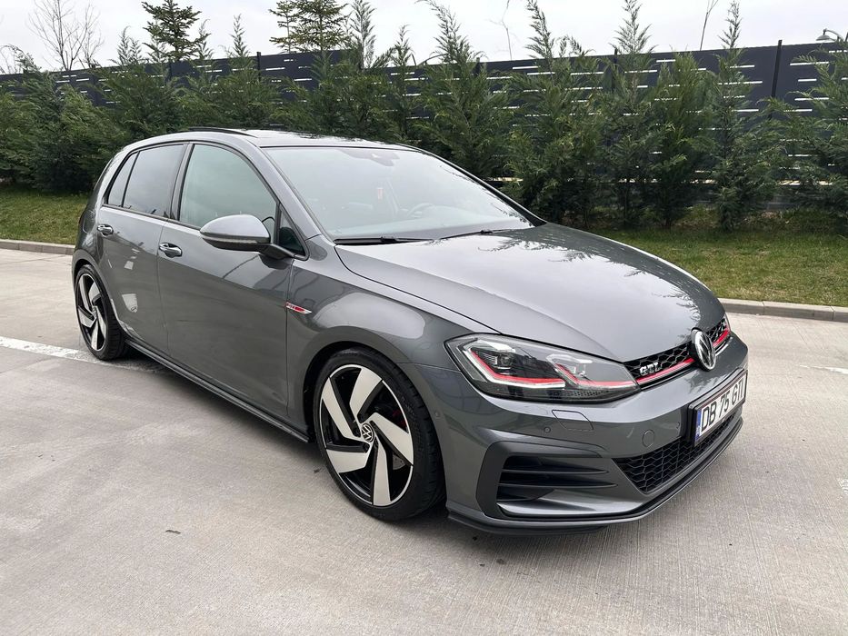 Volkswagen Golf VW Golf 7.5 GTI – Stage 2, 330 CP, istoric complet si CASCO activ.