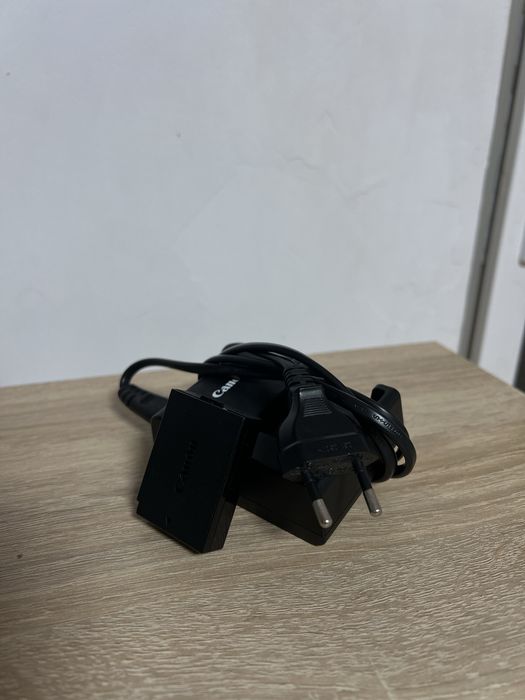 Camera Canon EOS 4000D