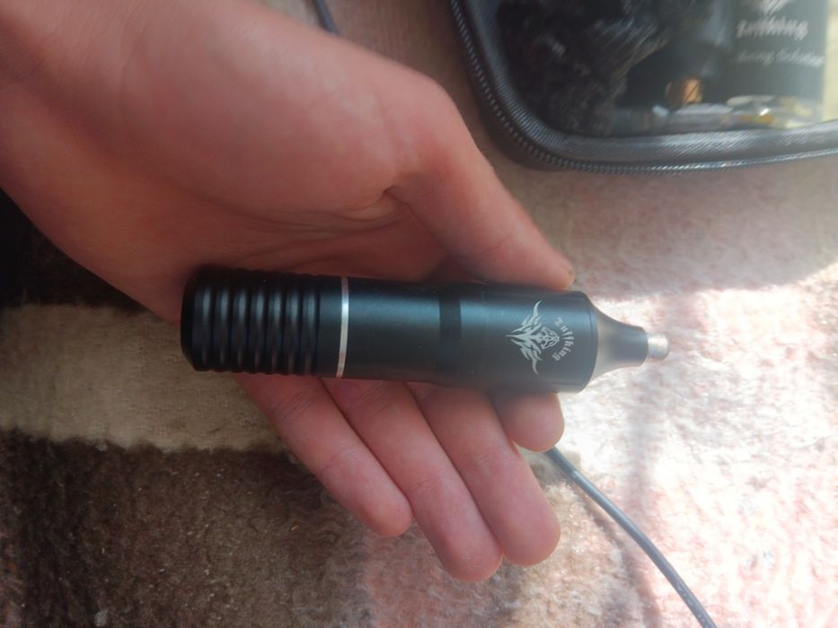 Машинка за татуировки