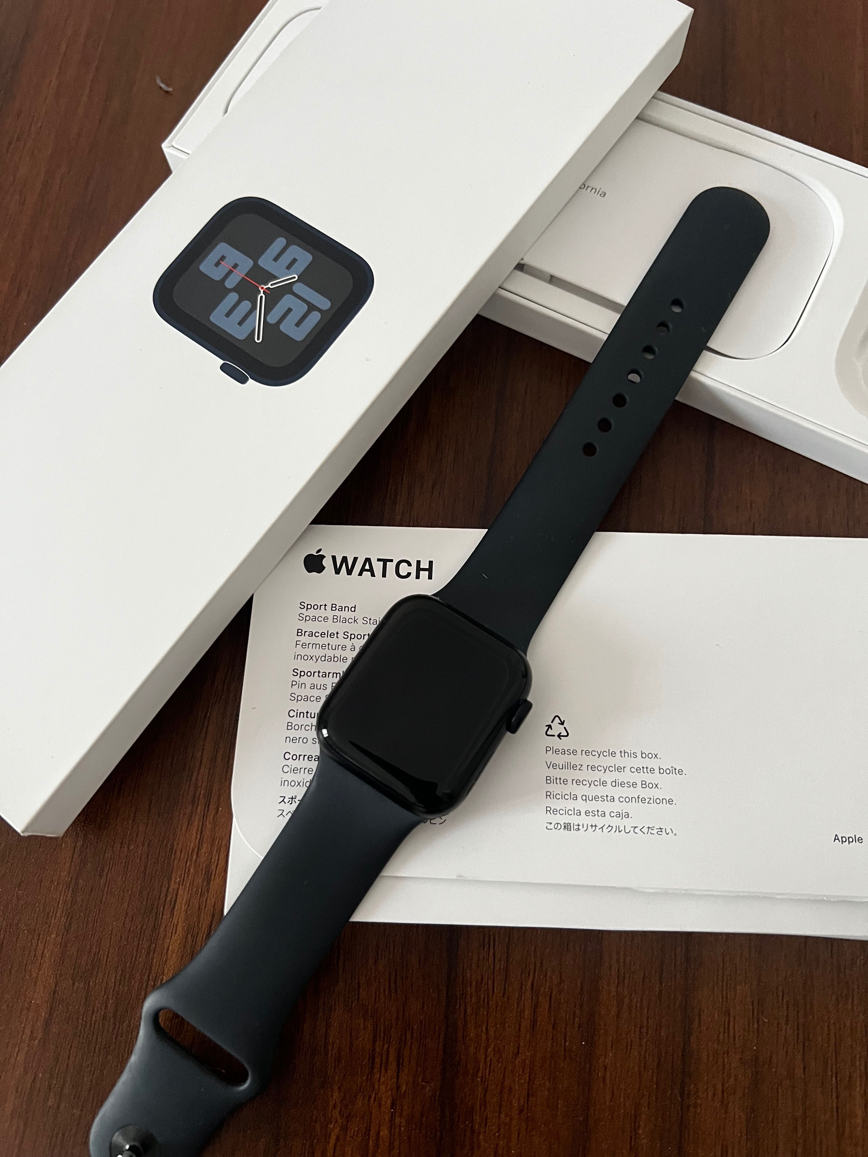 APPLE Watch SE 2024