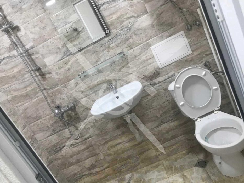 Дава се под наем Едностаен апартамент в Варна, Левски - 20 кв.м за 265 € - Снимка #3