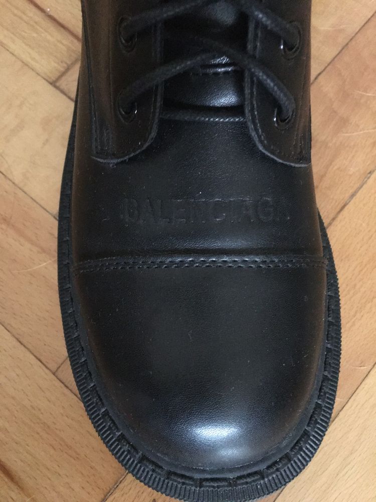 Balenciaga черни ботуши