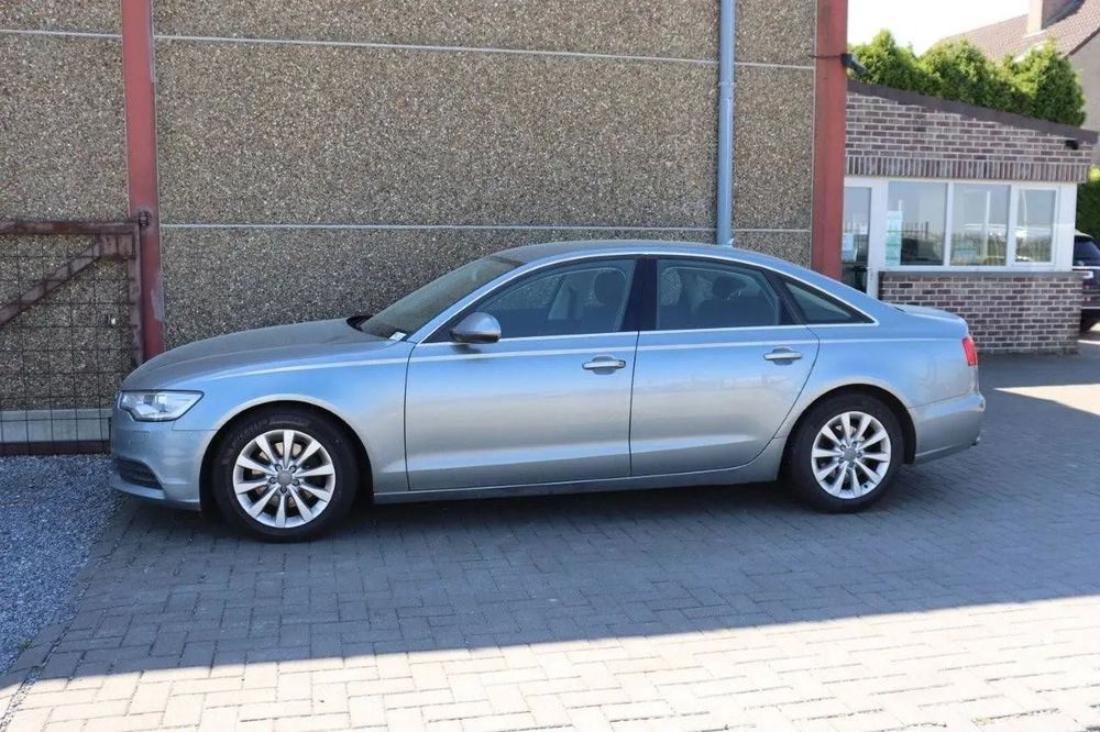 Audi A6 Vand Audi A6, sedan