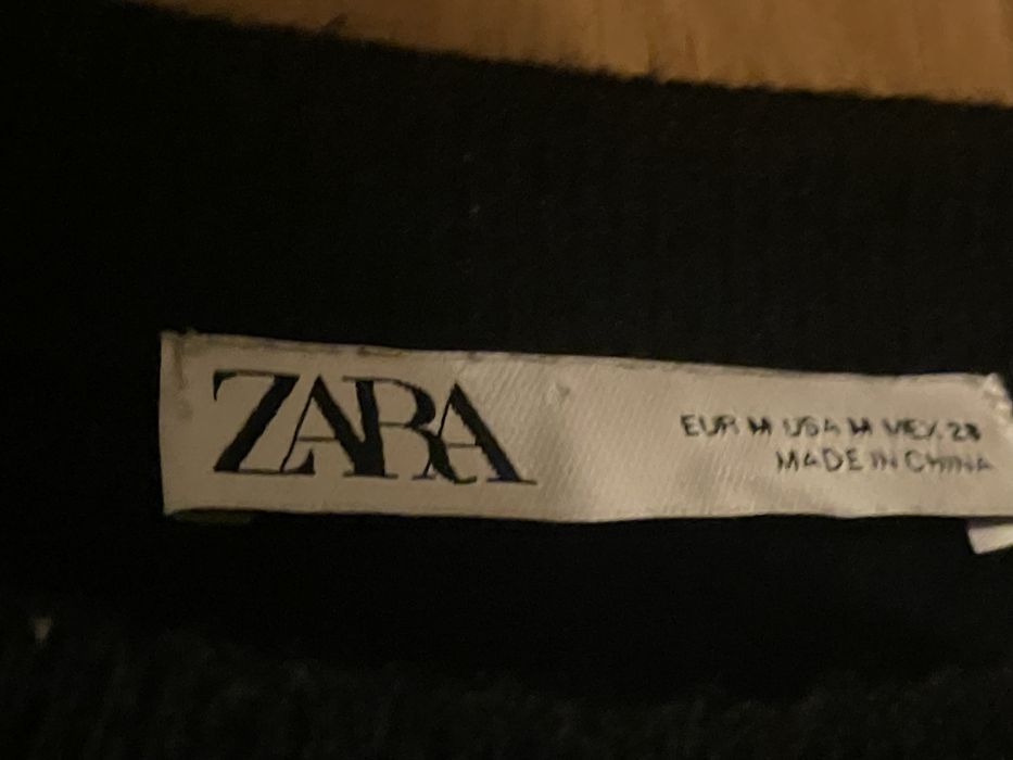 Пуловер 100% вълна Zara размер “М”