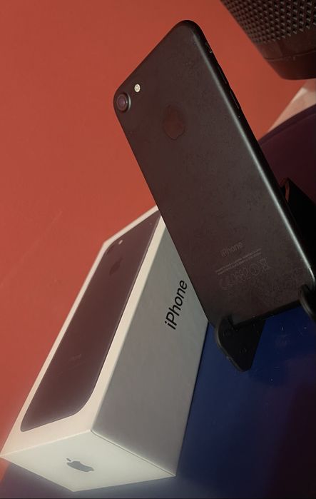 iPhone 7 32GBBBB