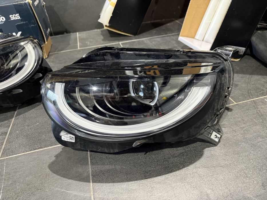 Fiat 500e десен фар LED
