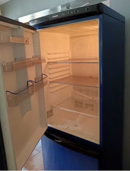 Хладилник с фризер Gorenje К 33 2 b