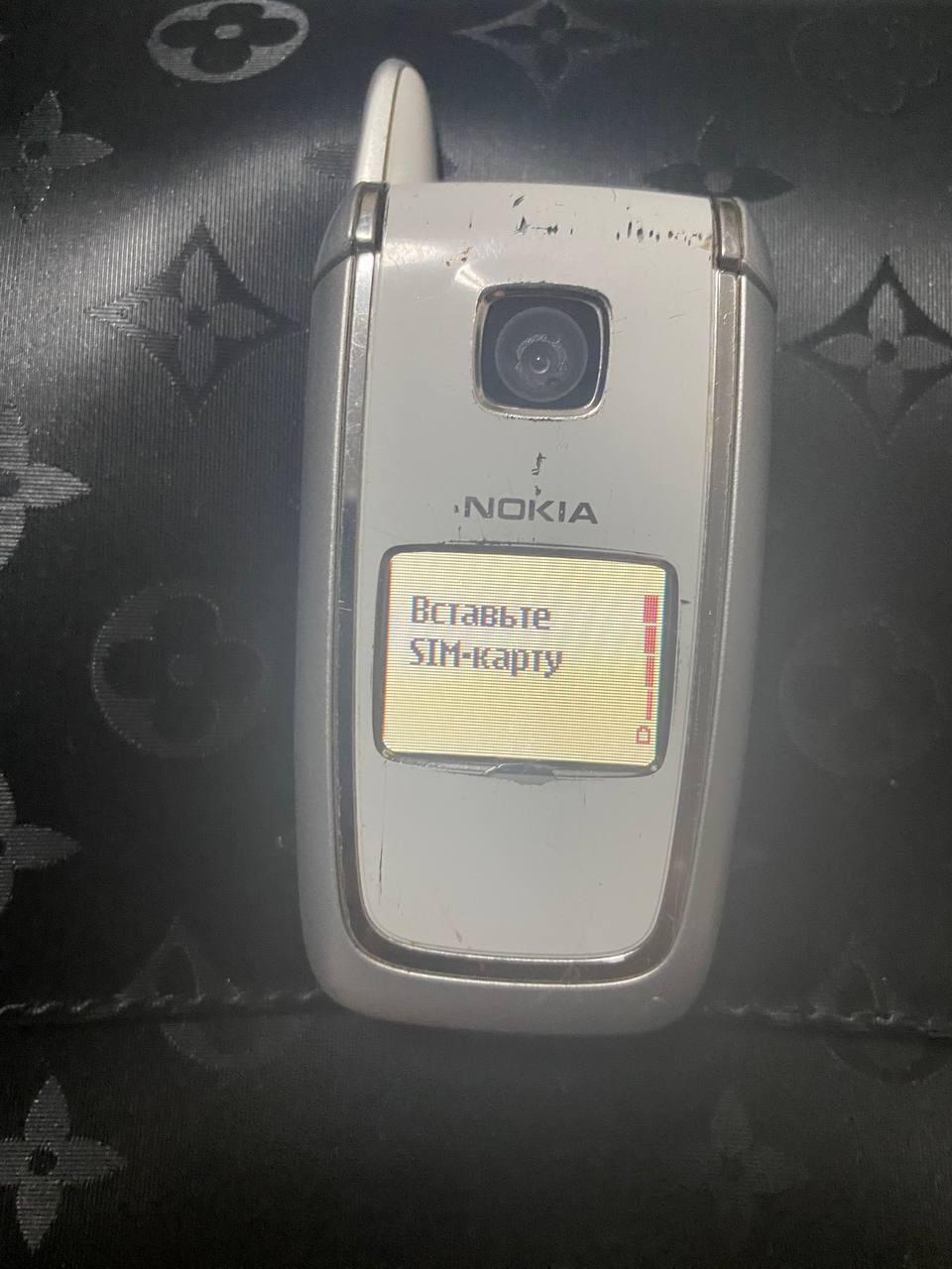 Assalom alekum telefon sotiladi Original Nokia 6101 imeidan utmagan