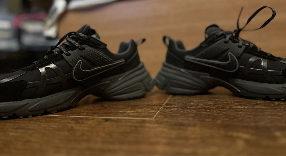 Nike V2K  run Gore-tex