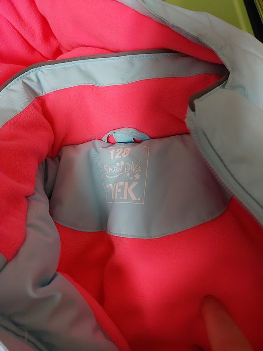 Costum de ski fete mar 128 oversize si cizme 33