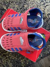 Sandale Adidas, nr 29, 40 lei