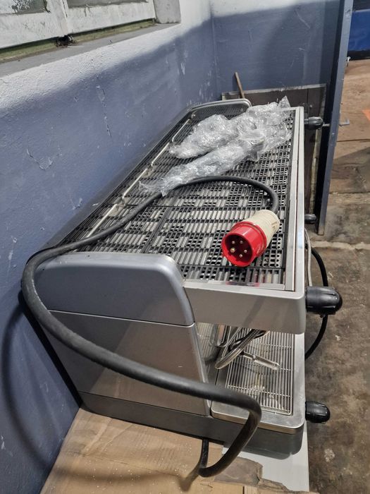 Expresor profesional 3 grupuri