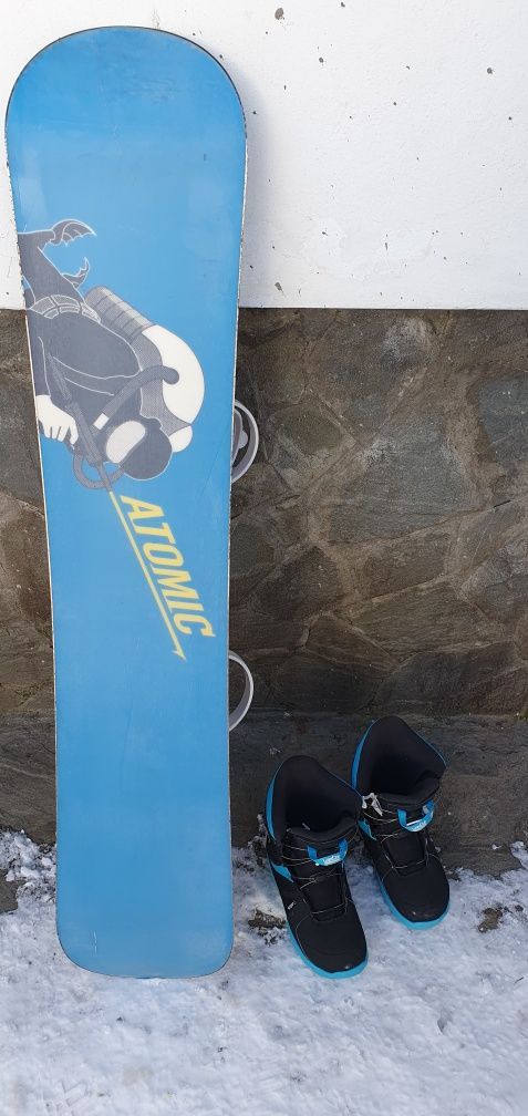 Snowboard Atomic + boots 38