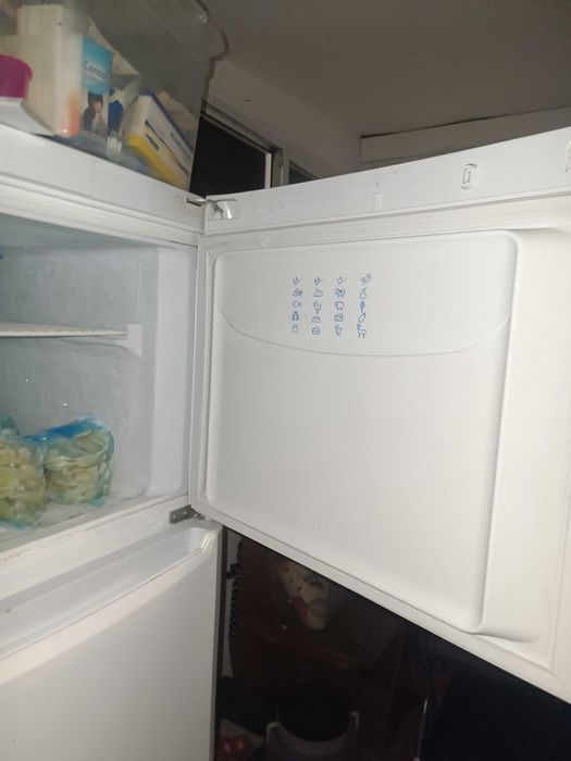 Frigider Indesit in stare foarte buna