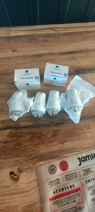 6 Capete termostatale ,capete reglabile calorifere