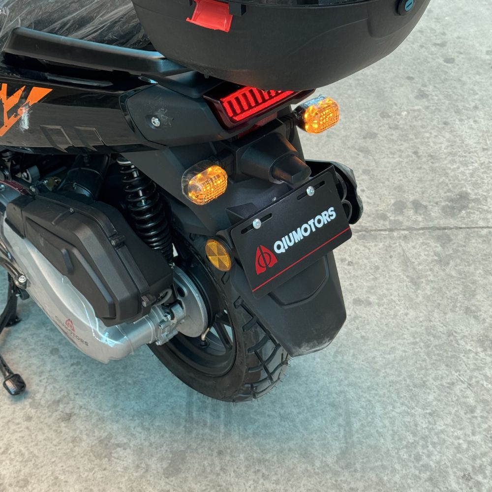 Skuter Tank 150CC