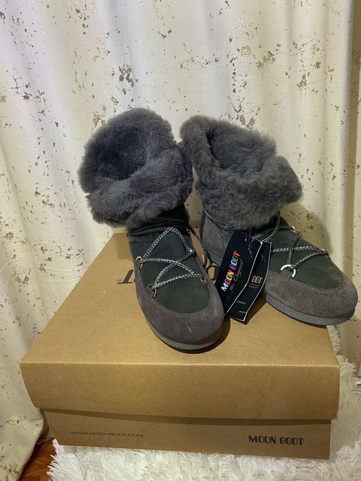 Moon Boot noi marime 38