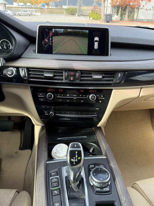 Vand autoturism marca BMW X5