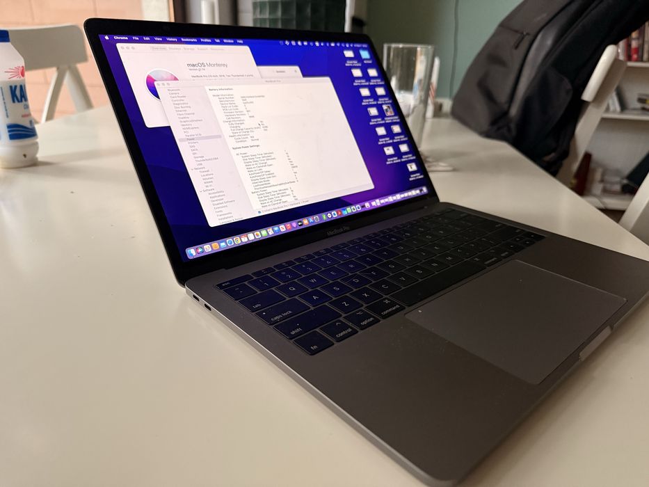 Vand laptop MacBook pro 13 inch