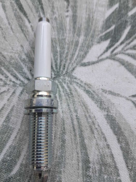 Запалителна свещ ОЕ за Мерцедес